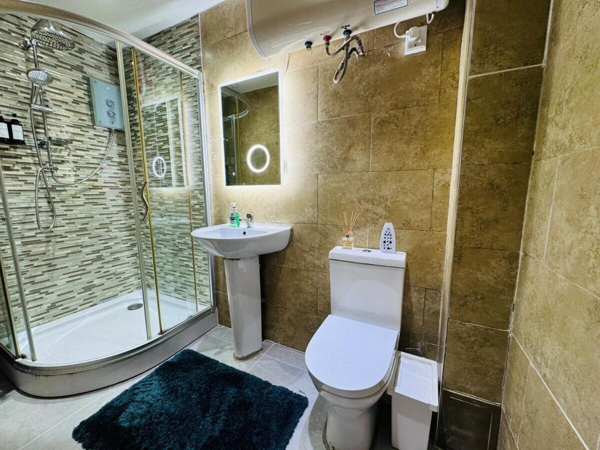Ferienwohnung The Edge Ft4 London Exterior foto